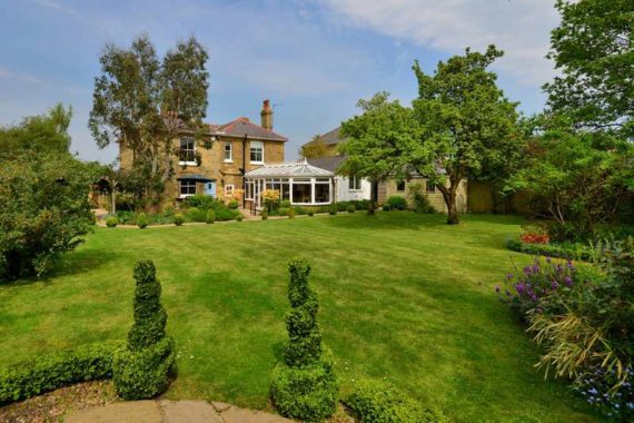 4&nbsp;Bedroom&nbsp;Detached